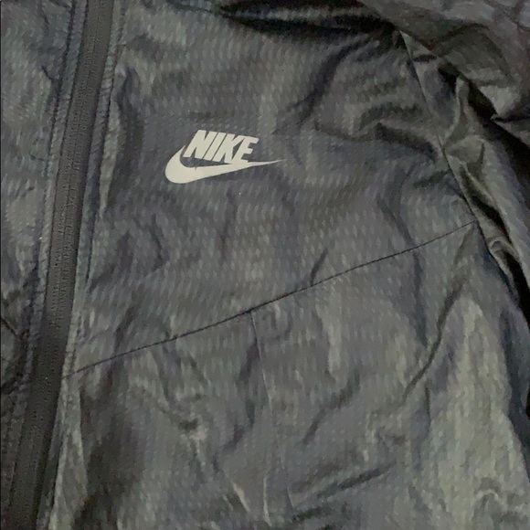 Windbreaker NIKE - Picture 2 of 4